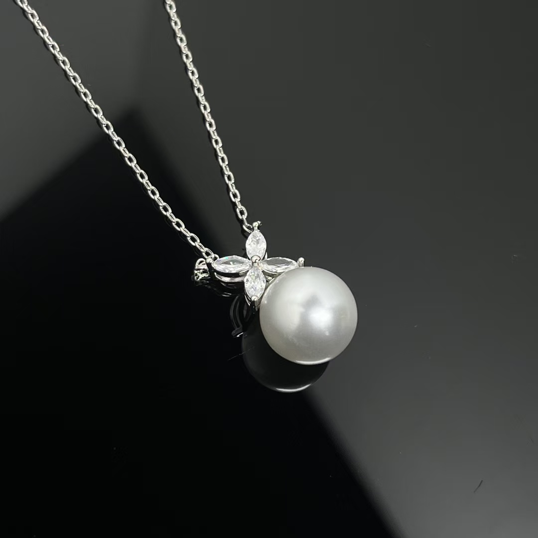 Tiffany Victoria Pearl and Diamond Pendant Necklace - Original Replica Club