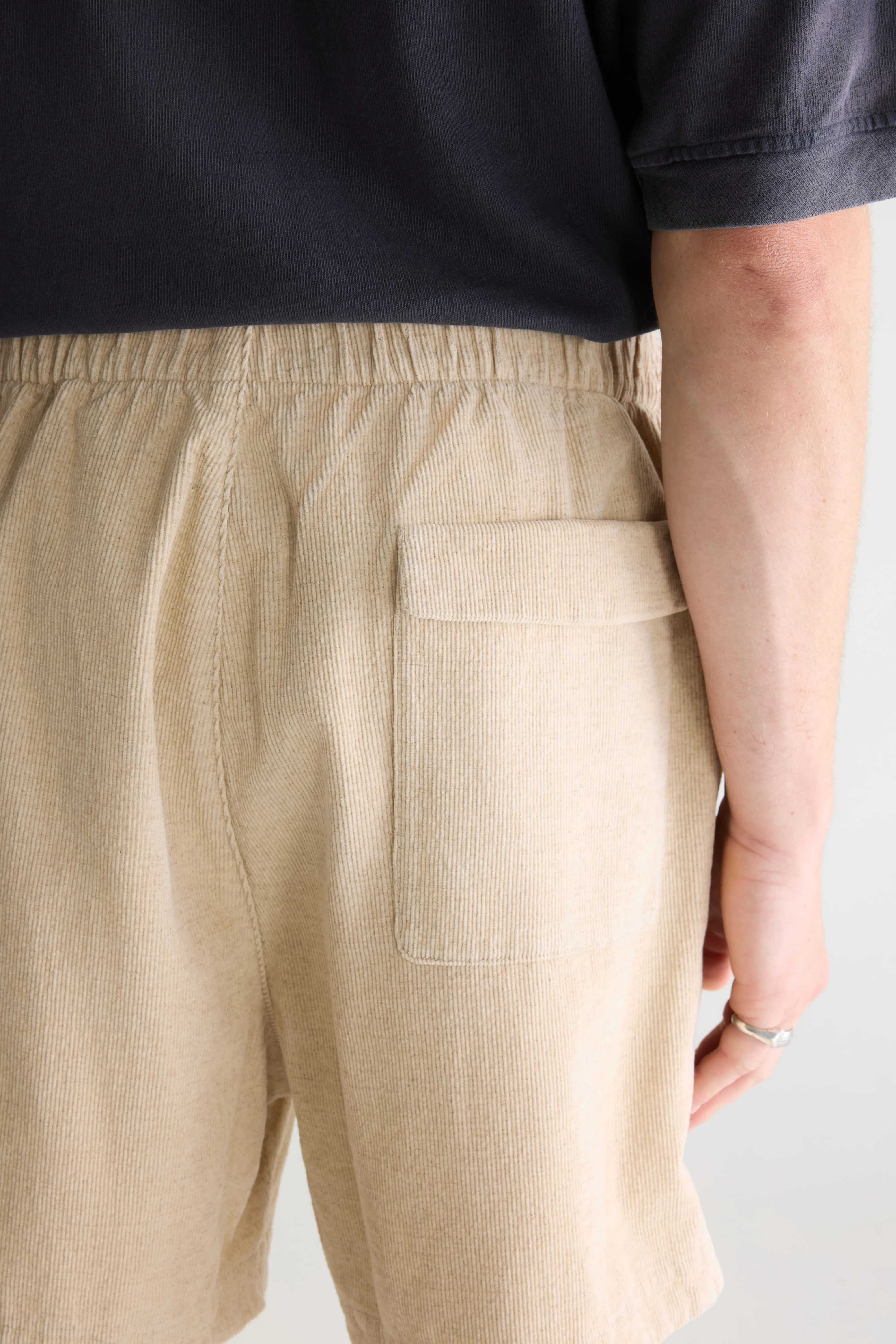 Bellerose Jug loose shorts (261 / M / CALCAIRE)