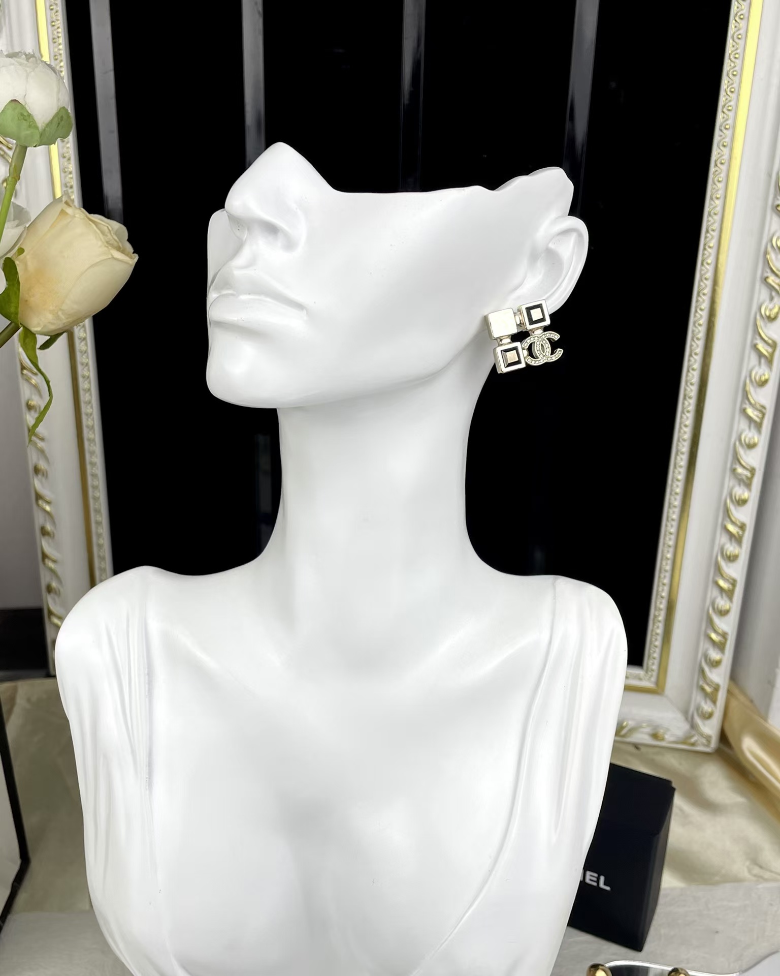 Chanel Square Rhinestone Earrings - Original Replica Club