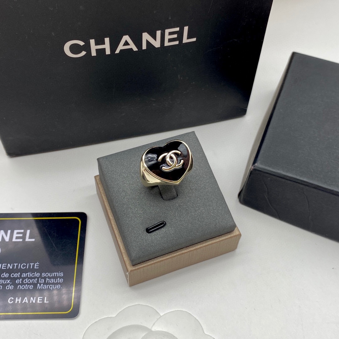 Chanel Black Enamel Heart Light Gold Ring - Original Replica Club