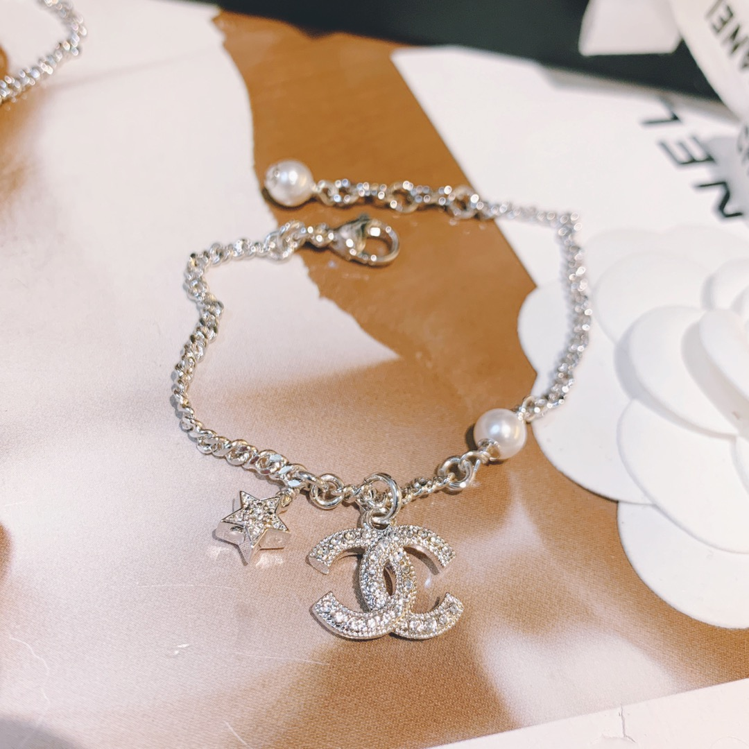 Chanel Minimalistic Star CC Pendant Silver Bracelet Necklace - Original Replica Club