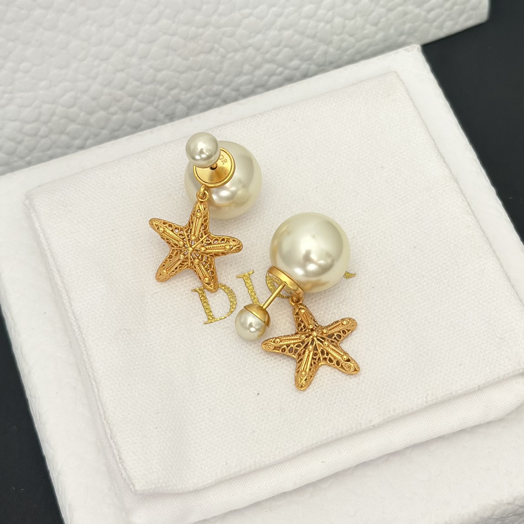 Dior Star Dangle Pearl Earrings - Original Replica Club