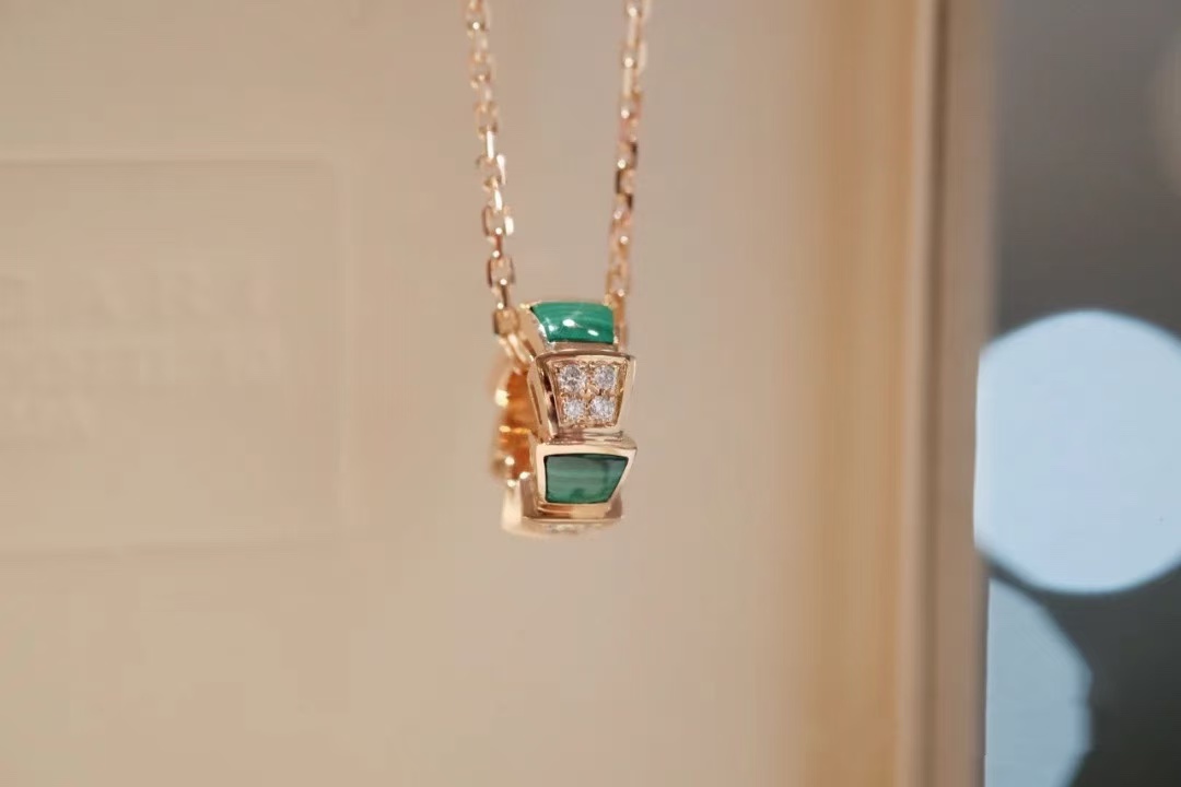Bvlgari Serpenti Viper Necklace - Original Replica Club
