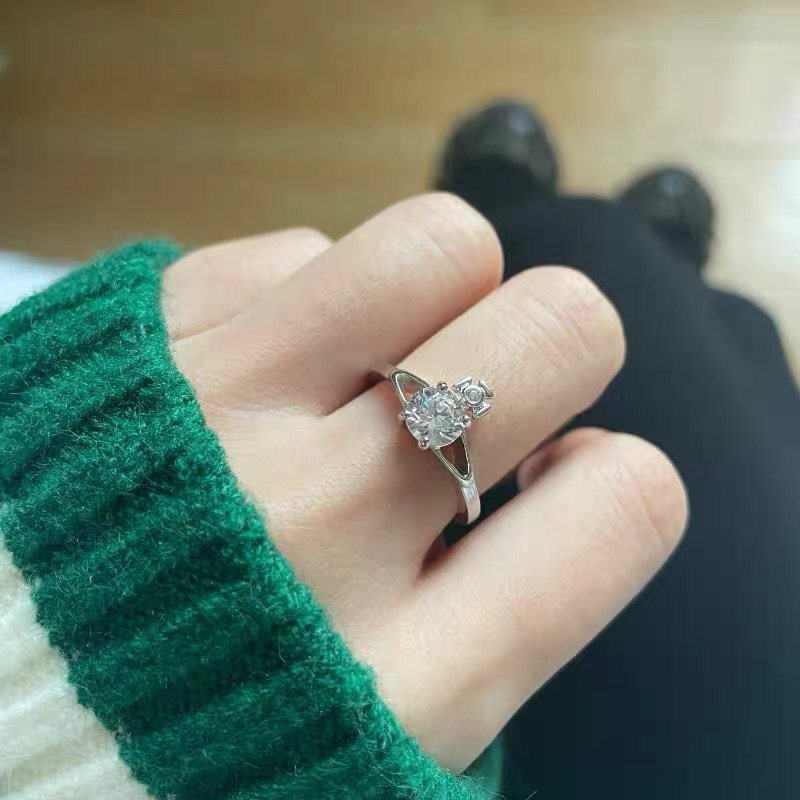 Vivienne Westwood Silver Saturn Diamond Ring - Original Replica Club