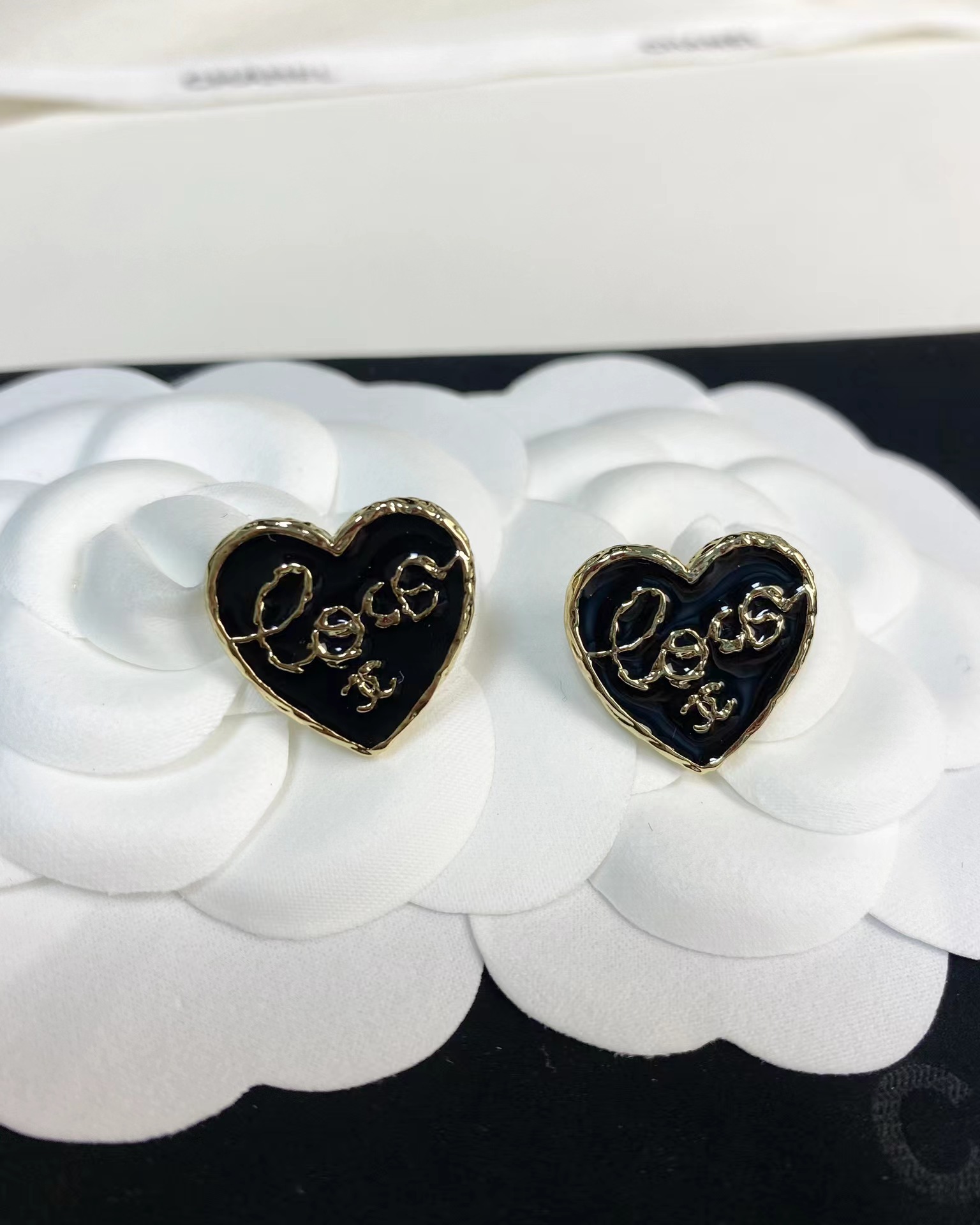 Chanel Black Love Heart Stud Earrings - Original Replica Club