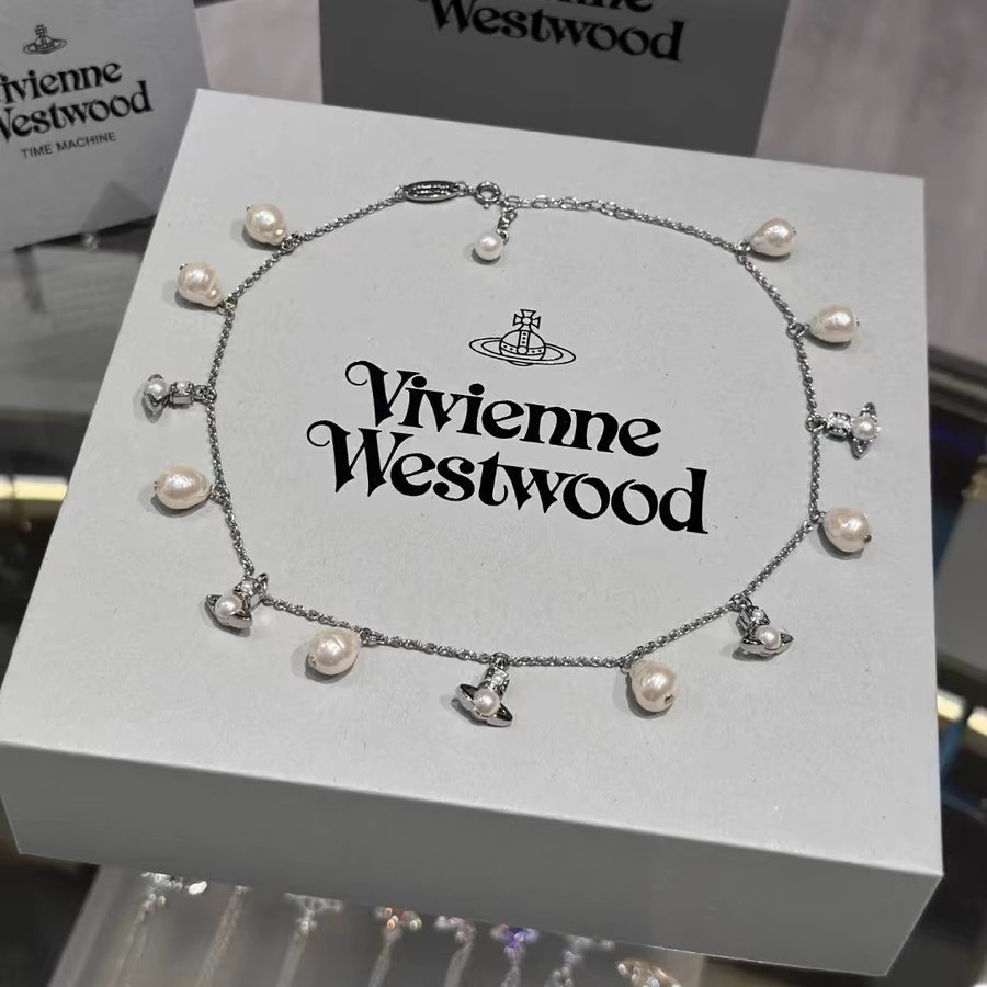 Vivienne Westwood Baroque Pearl Saturn Charms Bracelet - Original Replica Club