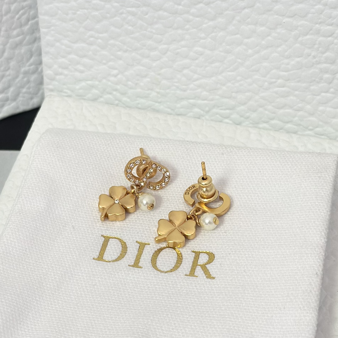 Dior Four Clover Pearl Earrings - Original Replica Club