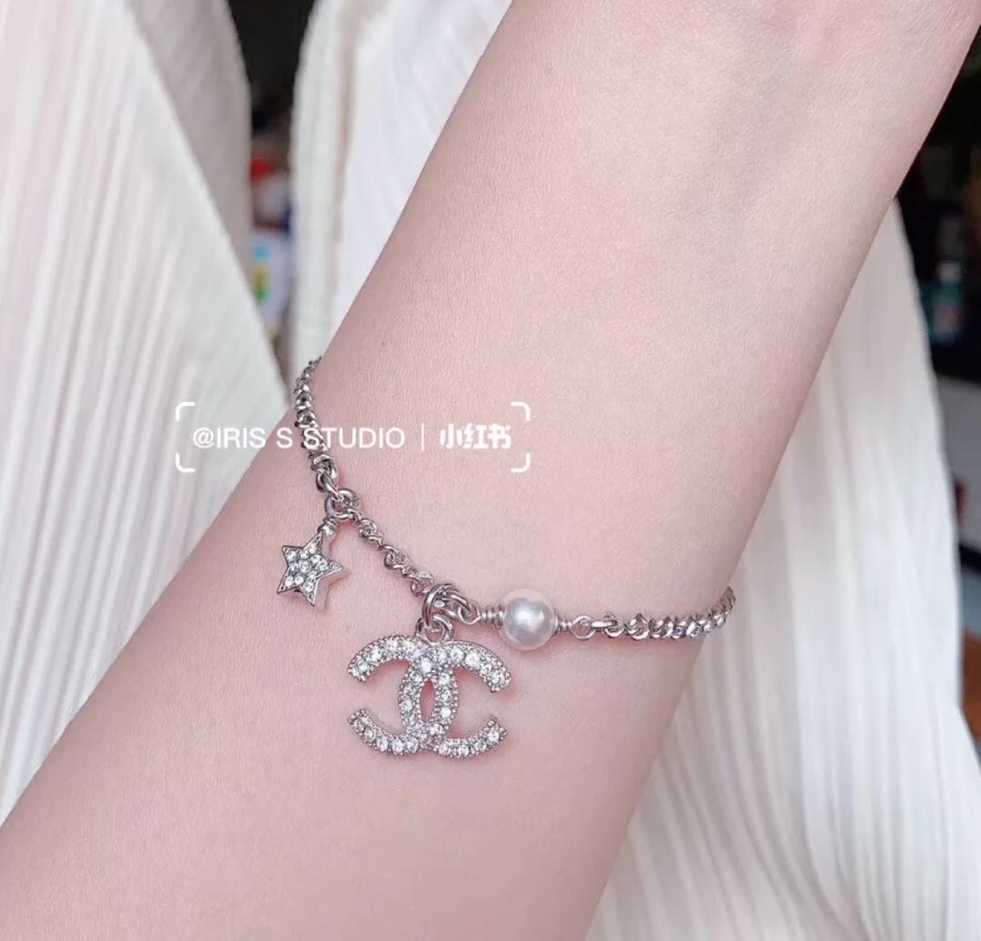 Chanel Star Pearl Chain Silver Bracelet - Original Replica Club