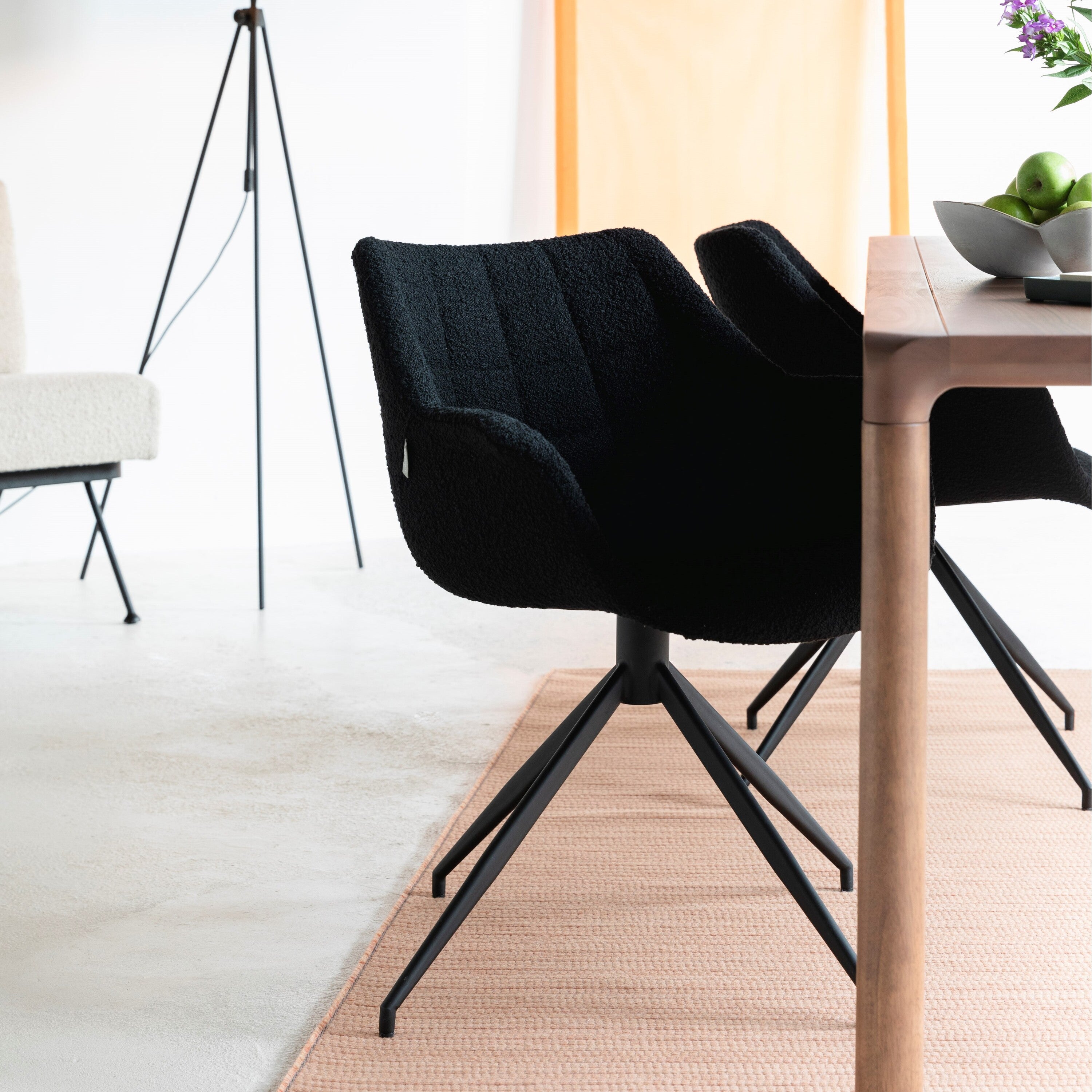 Zuiver Doulton Swivel Stoel Zwart