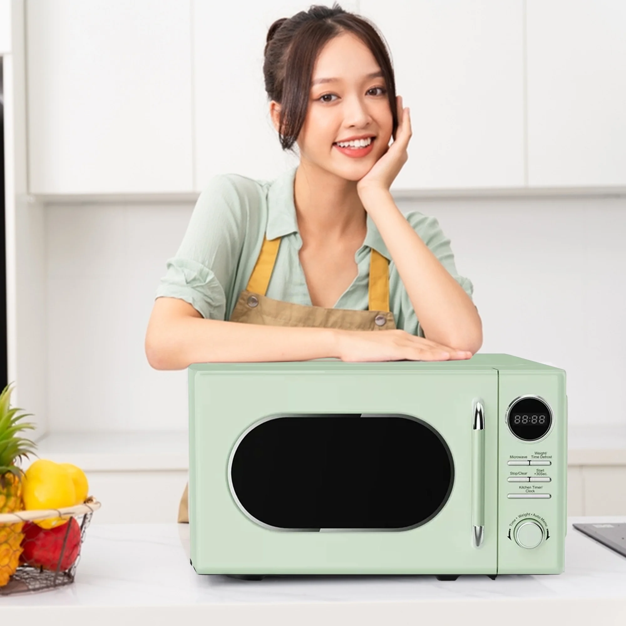 Magic Chef 0.7 Cubic Feet 700W Classic Retro Countertop Microwave, Green - Image 4
