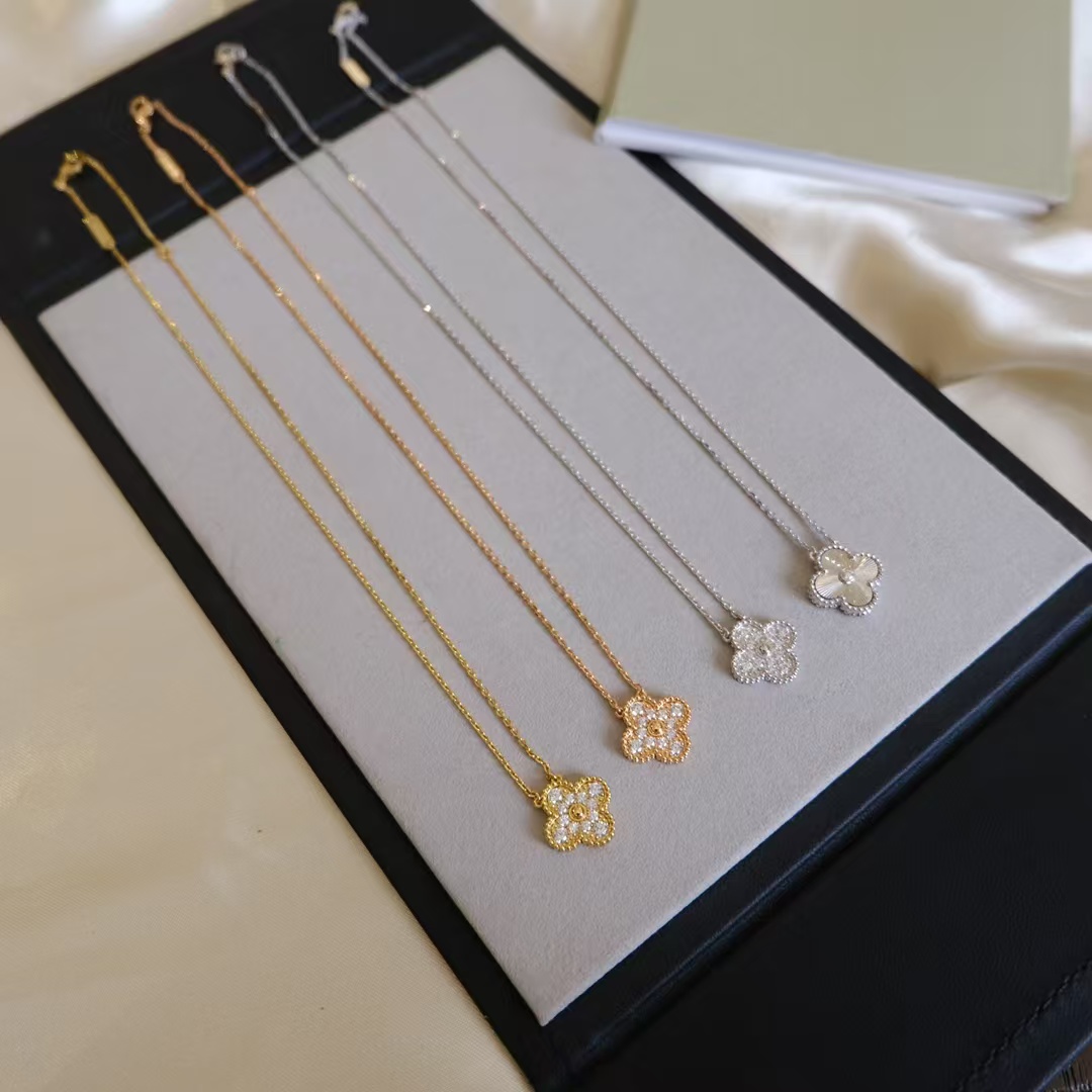 VCA Vintage Alhambra Pendant Necklace - Original Replica Club