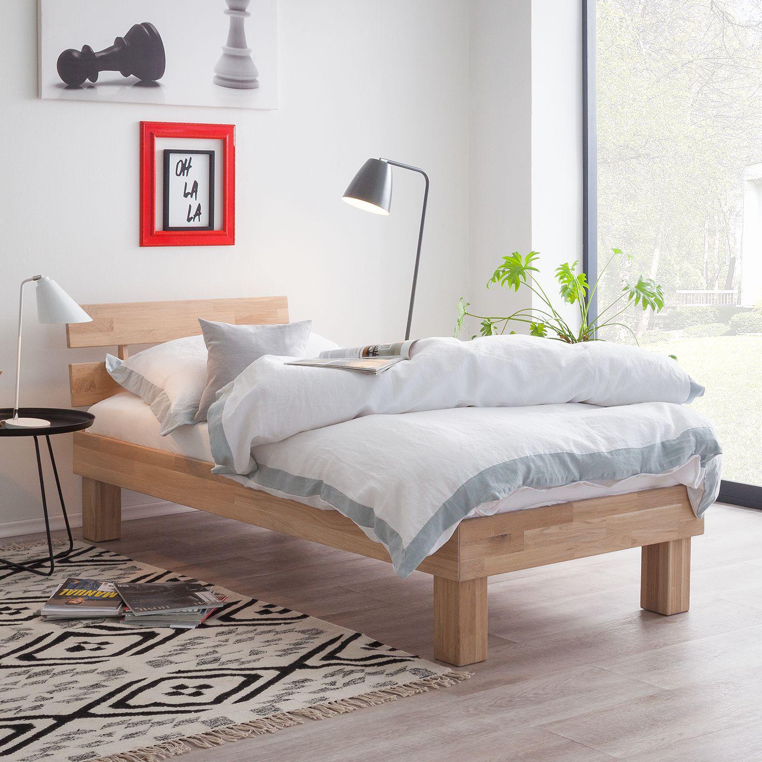 Cama de madera maciza de roble Judith, 90 x 200 cm. / 140 x 200 cm. | NordicStory
