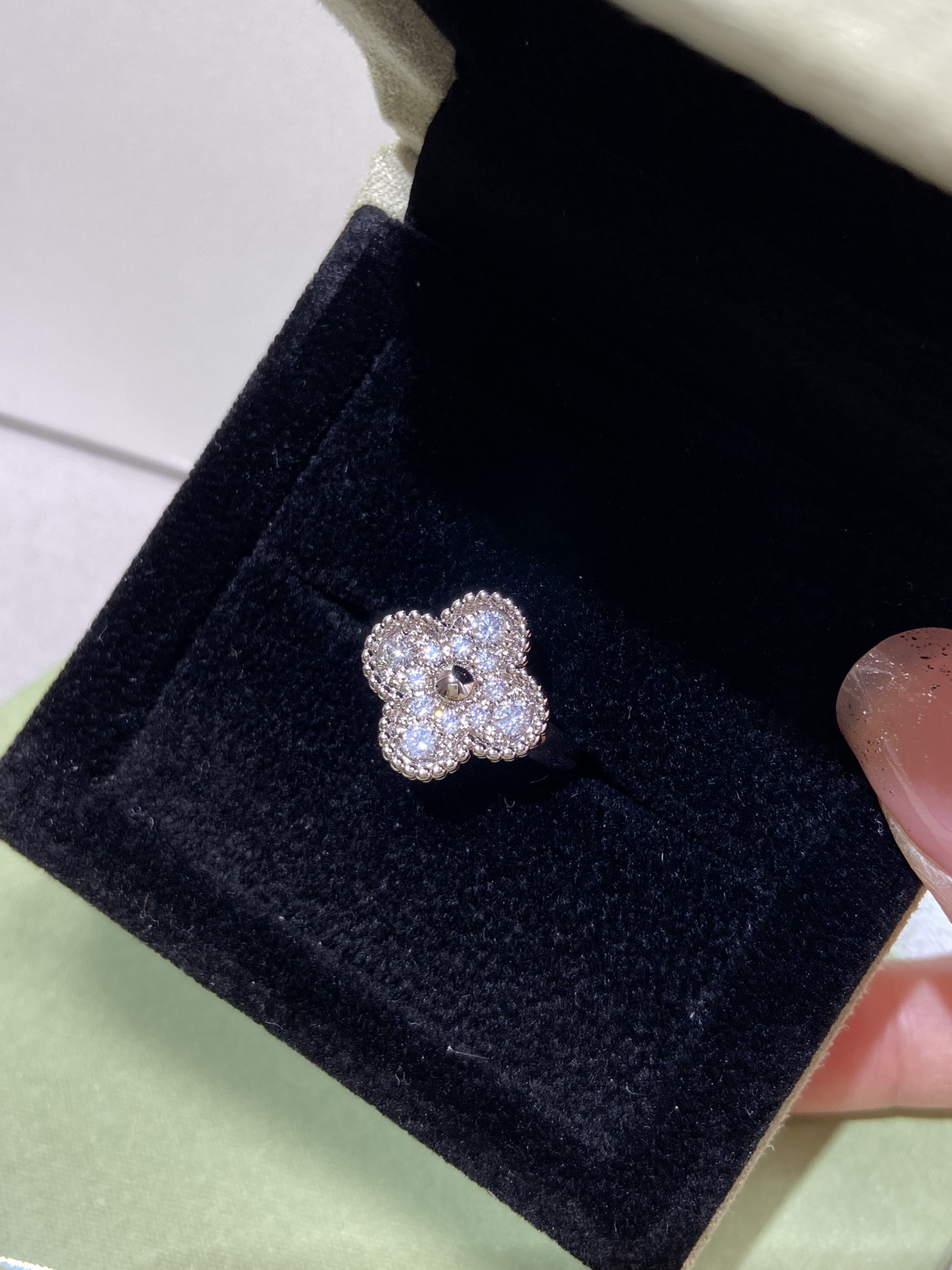 VCA Diamond Vintage Alhambra Ring - Original Replica Club