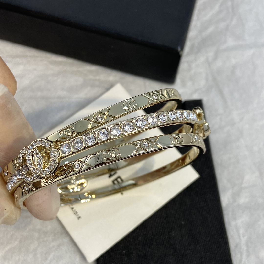 Chanel Coco Crush 3 Stacked Bracelets Bangles - Original Replica Club