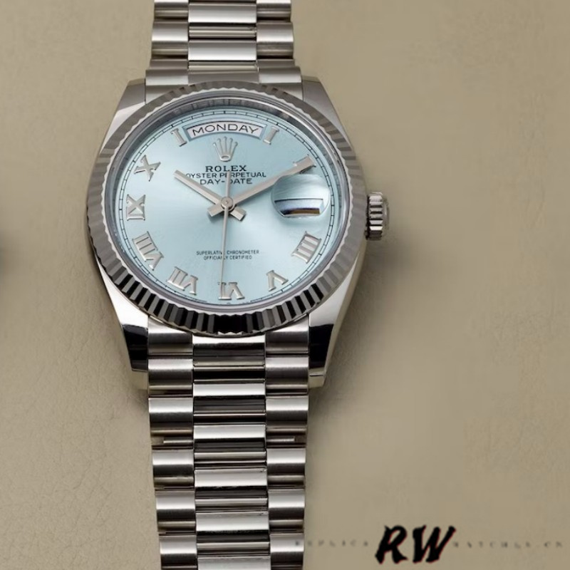 Rolex Day-Date 118206 Ice Blue Roman Numeral Dial 36mm Unisex Replica Watch
