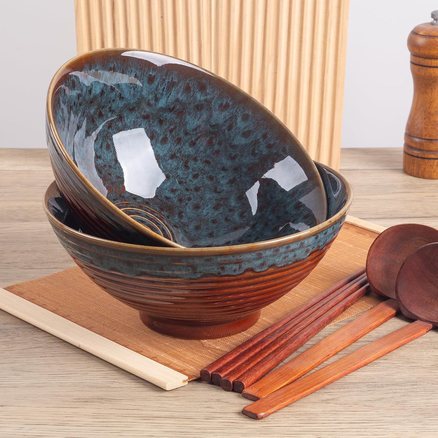 40oz Japanese Ceramic Ramen Bowl Set of 2 with Chopsticks and Spoons for Pho Udon Asian Soup Noodles (Peacock Tail)