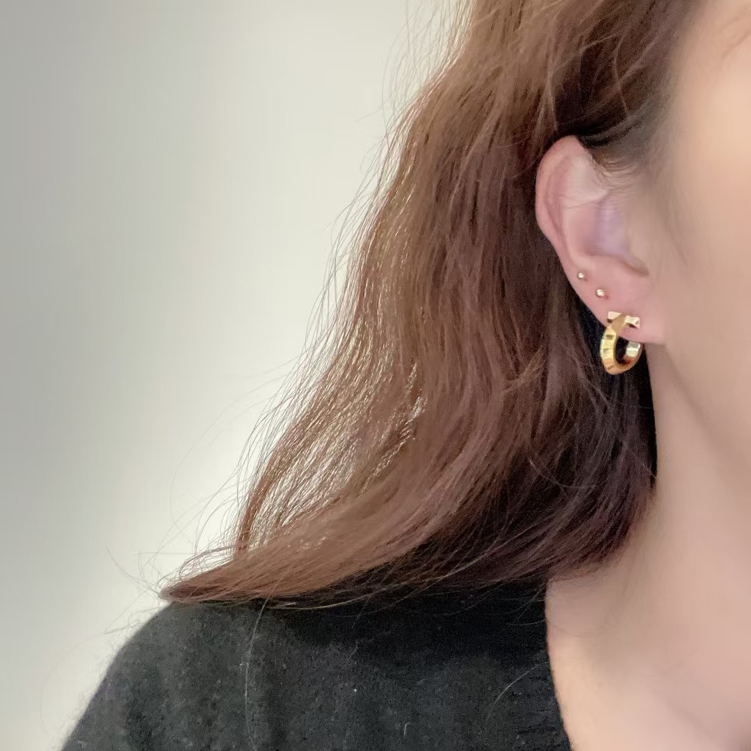 Tiffany T T1 Hoop Earrings - Original Replica Club