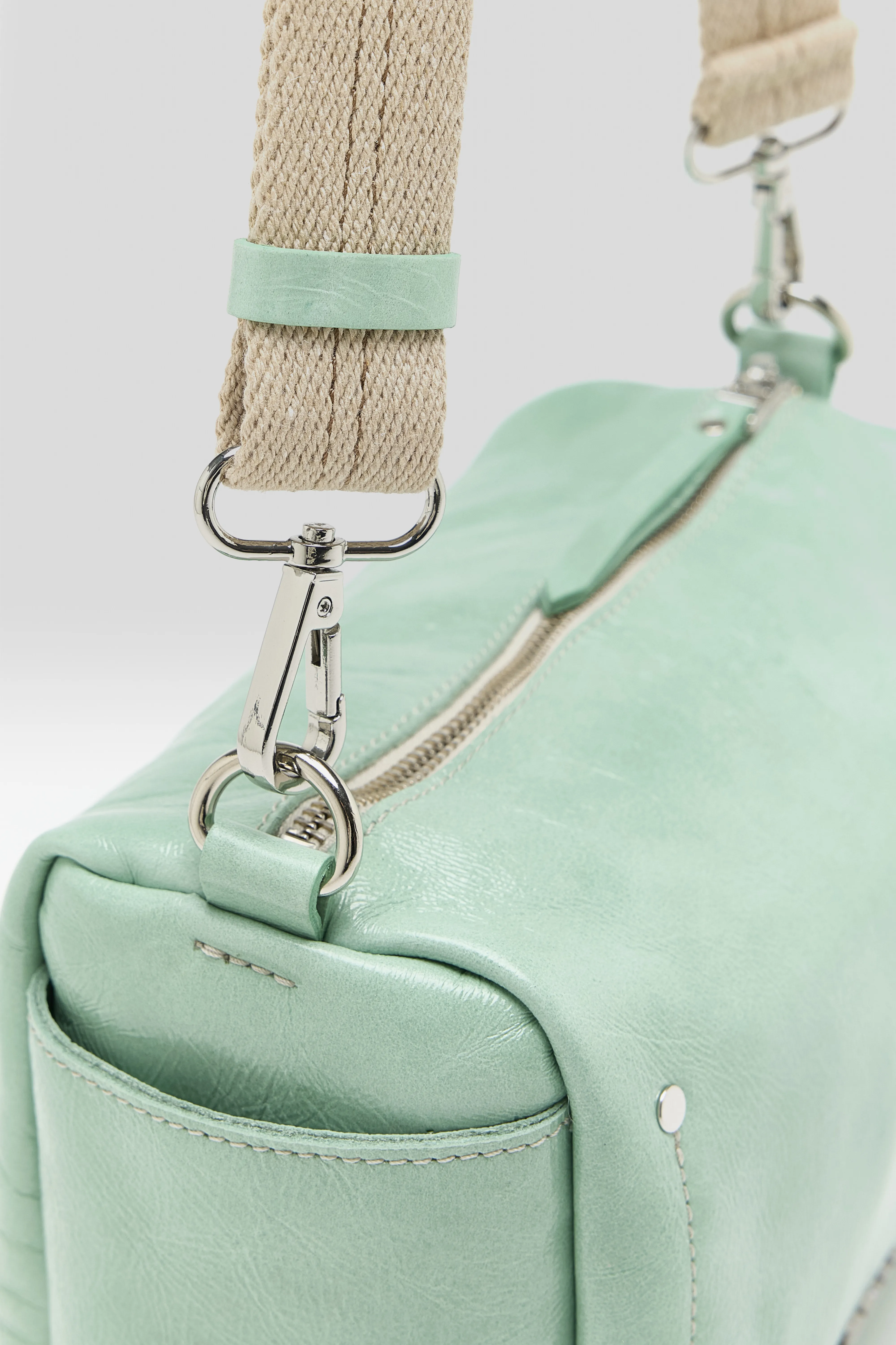 Bellerose Sobox crossbody bag (261 / W / MIST GREEN)