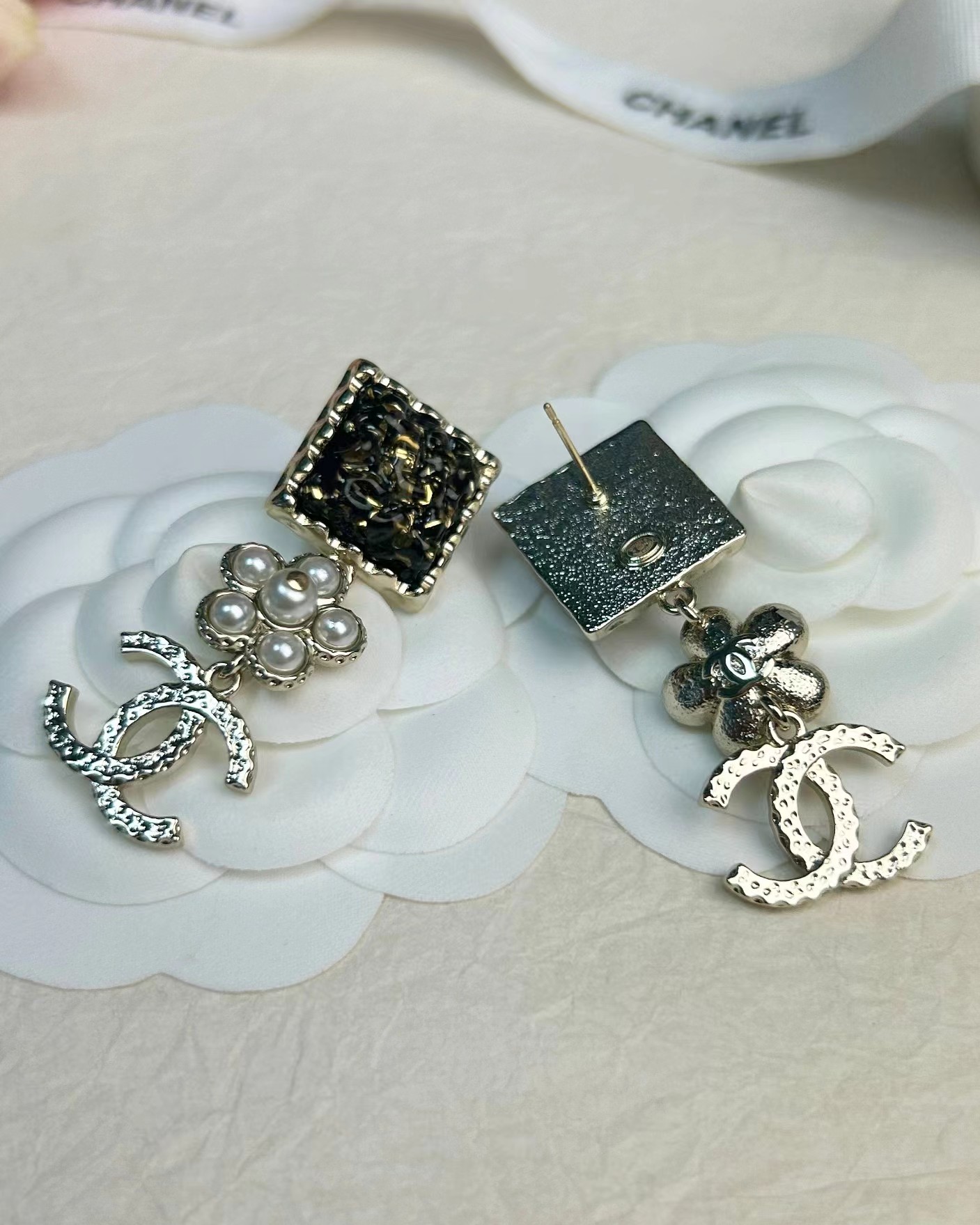 Chanel Pearl Flower Double C Dangle Earrings - Original Replica Club