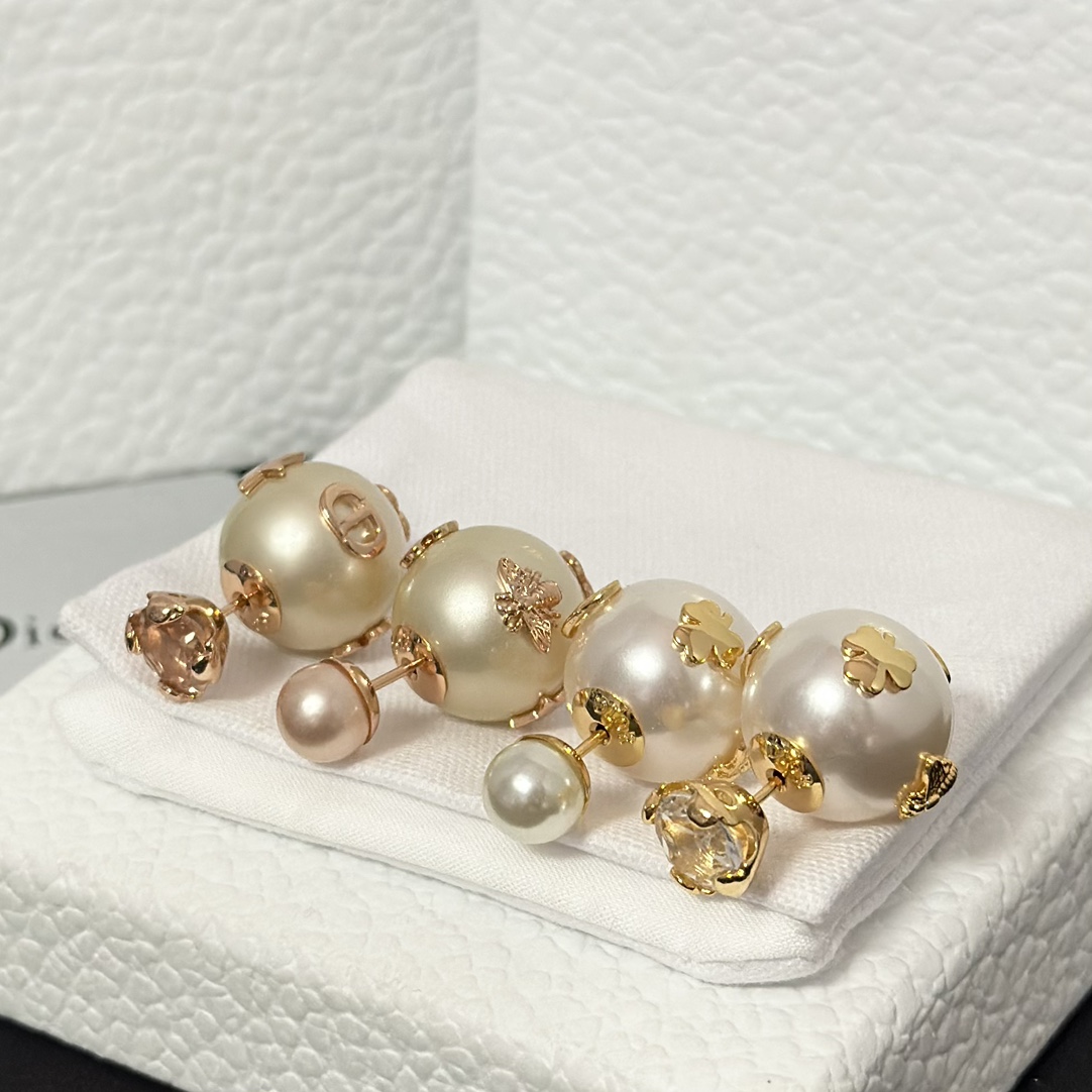 Dior New Two Pearls Stud Earrings - Original Replica Club
