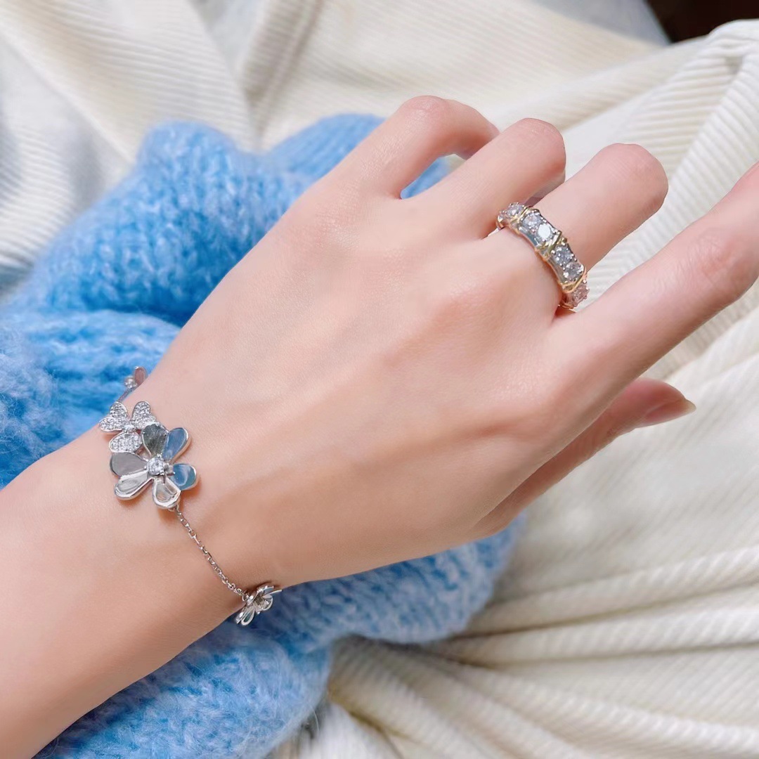 Tiffany Cross Ring - Original Replica Club