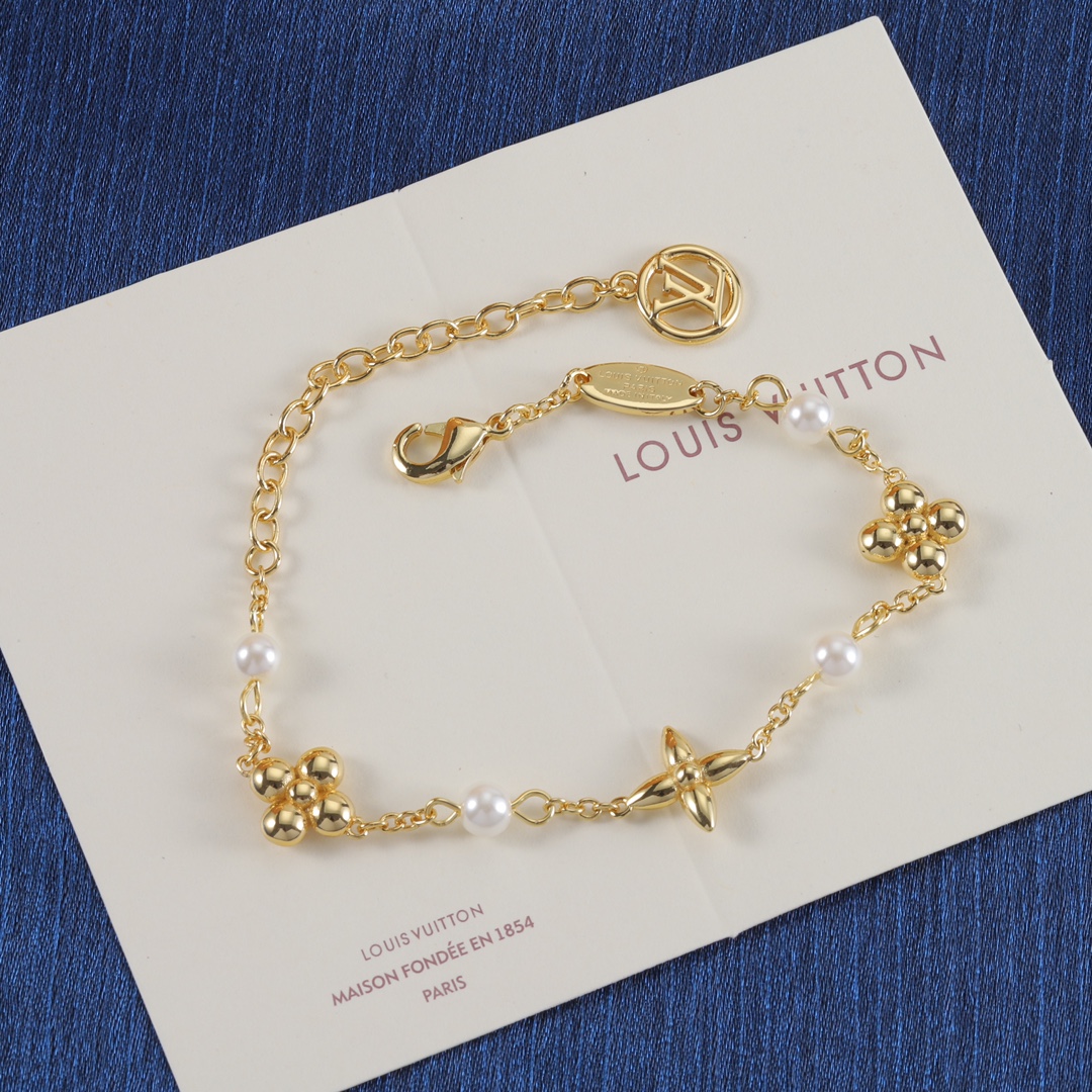 Louis Vuitton Floating Pearl LV Bracelet and Necklace - Original Replica Club