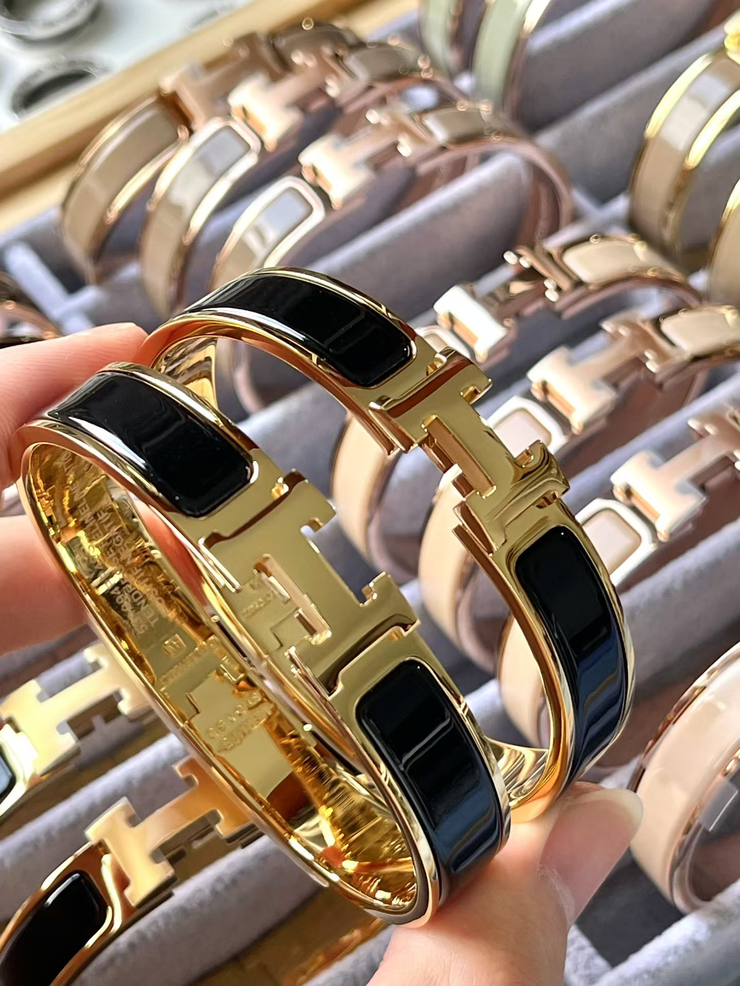 Hermes Wide H Enamel Bracelet Bangle - Original Replica Club