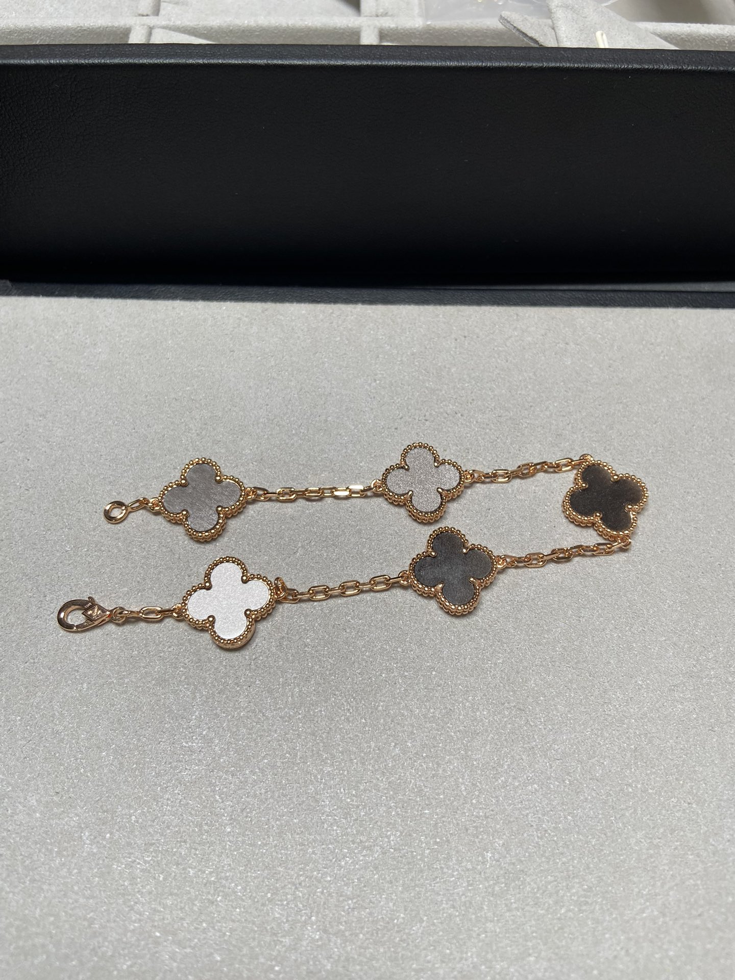 VCA Obsidian Alhambra Bracelet Necklace - Original Replica Club
