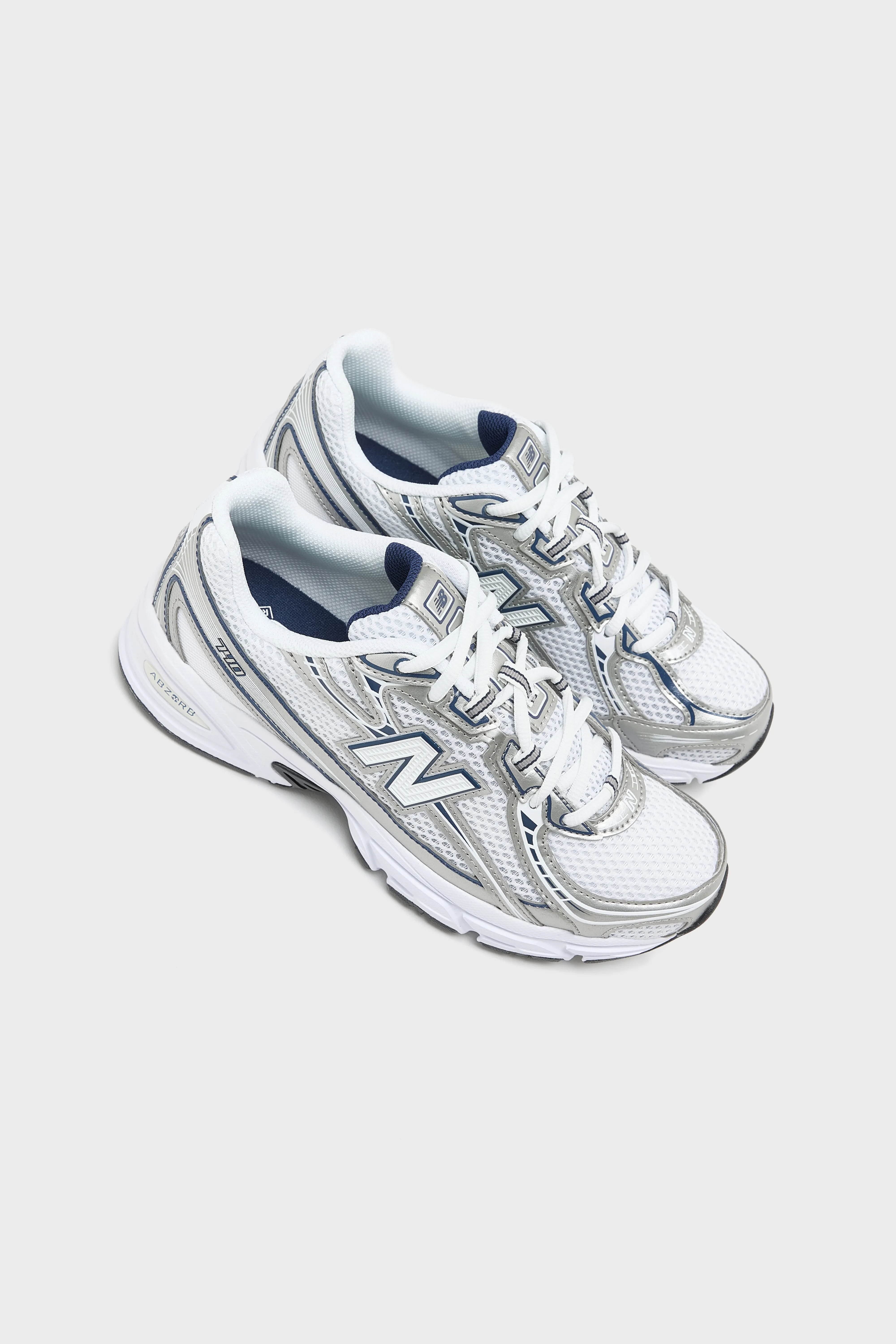 Bellerose 740 for Women  (252 / W / GREY)
