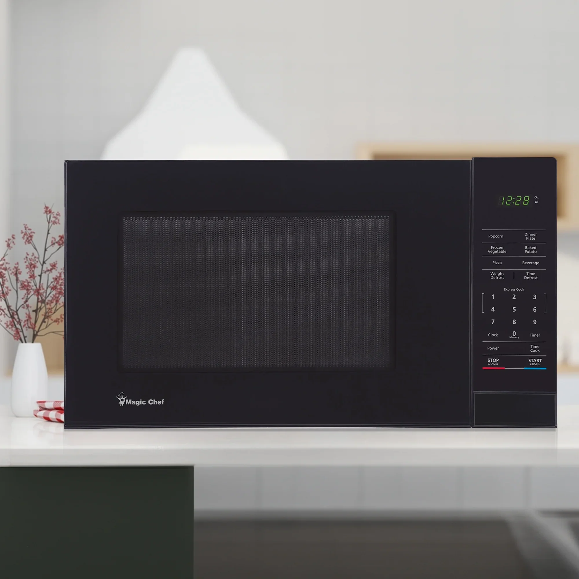 Magic Chef 1.6 Cu. ft. 1100W Countertop Microwave Oven with Push-Button Door in Black, New
