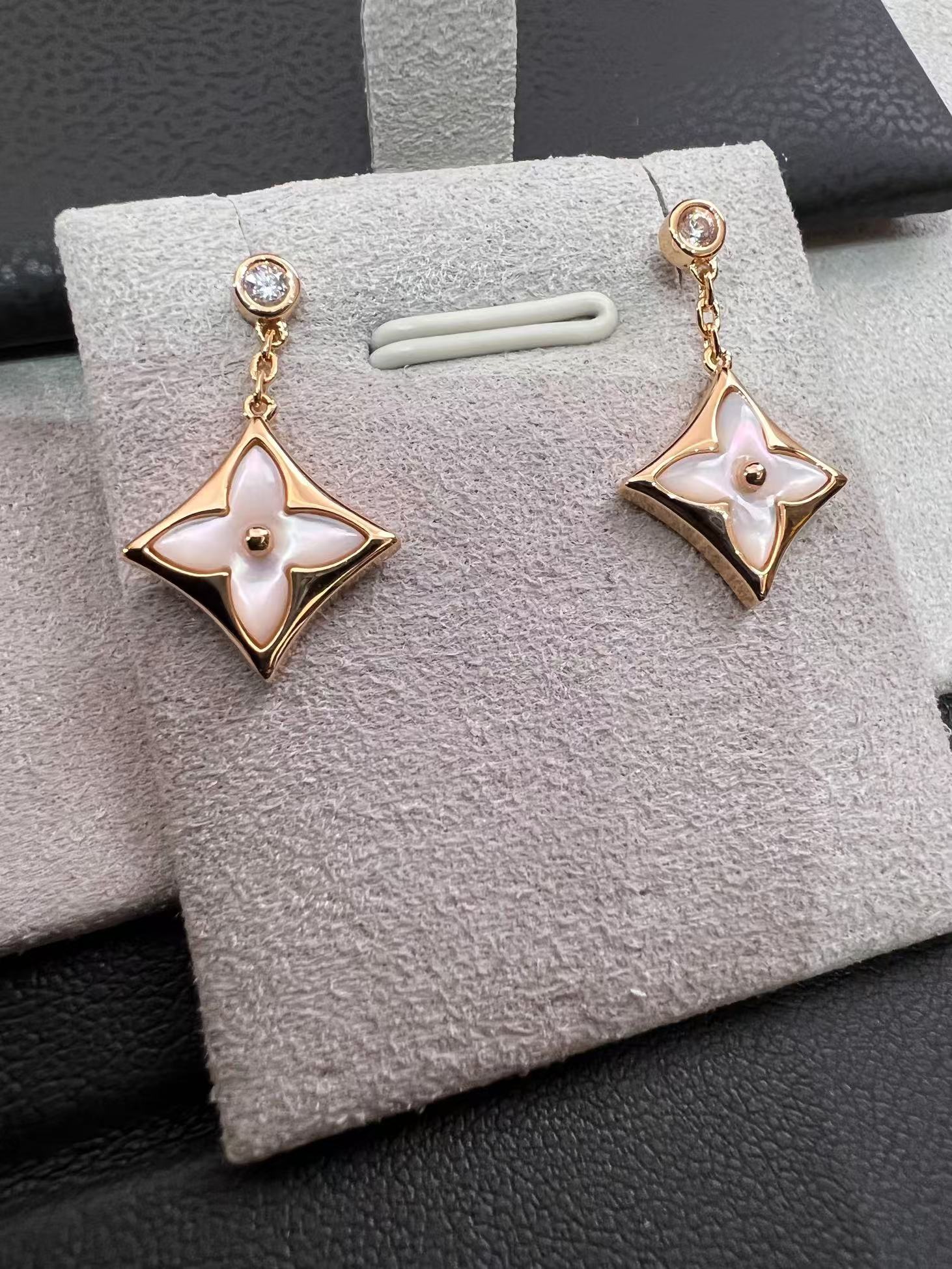 Louis Vuitton Color Blossom BB Star Earring Studs - Original Replica Club