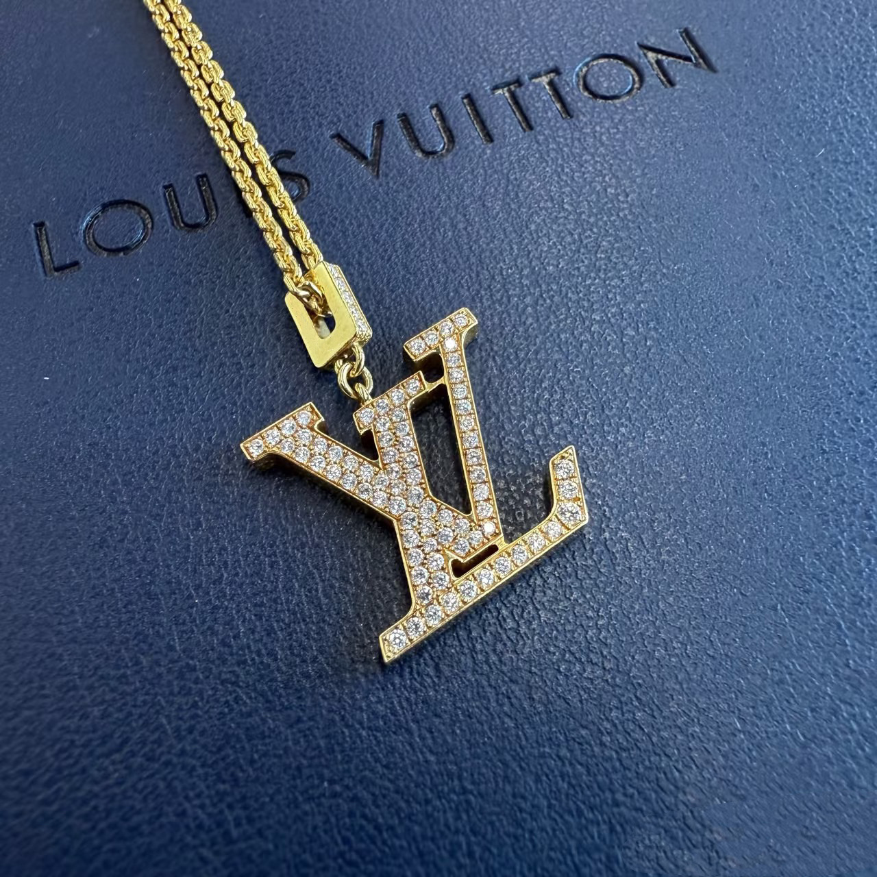 Louis Vuitton Full Diamond Paved LV Pendant Necklace - Original Replica Club