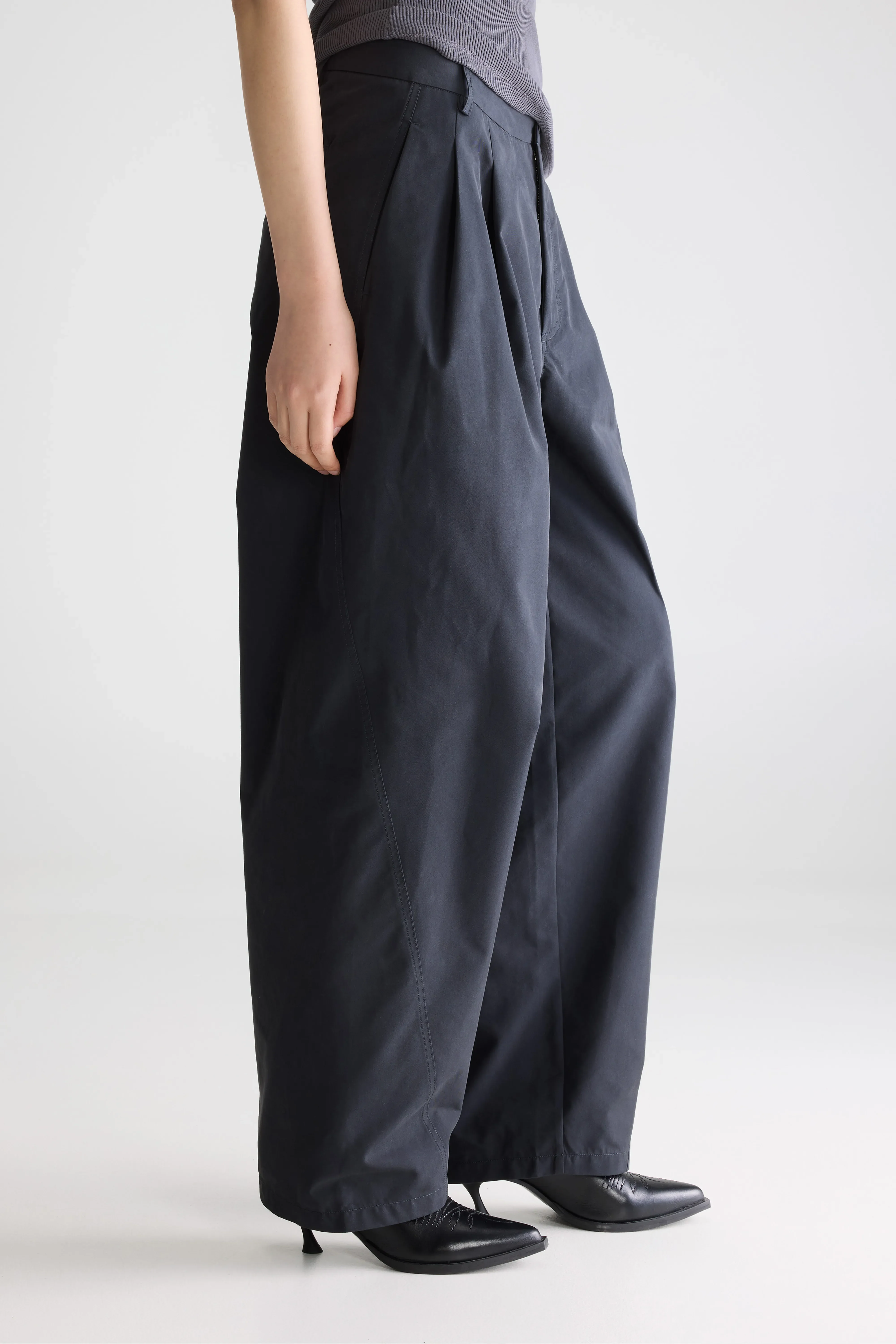 Bellerose Jimi tapered trousers (261 / W / NAVY)
