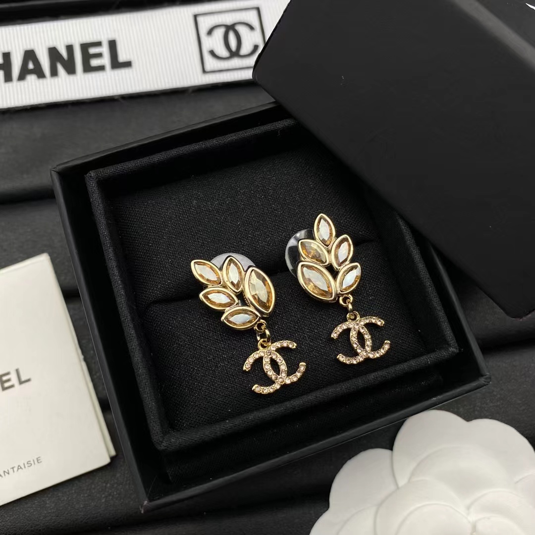 Chanel Amber Leaf Earrings - Original Replica Club