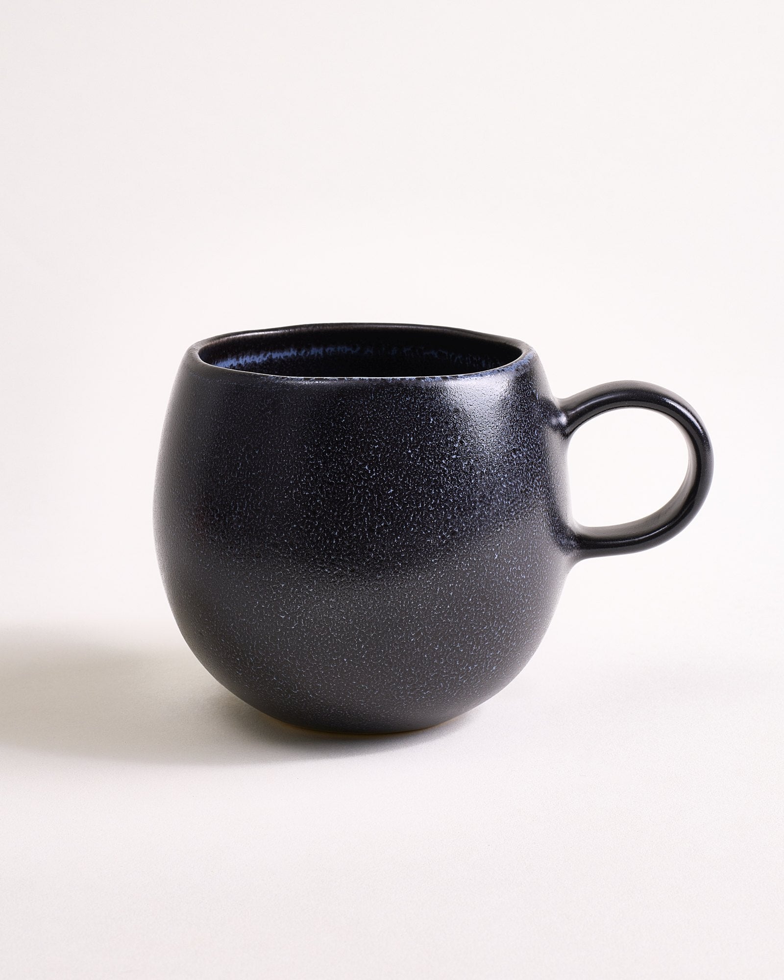 Turmalina Tasse groß schwarz