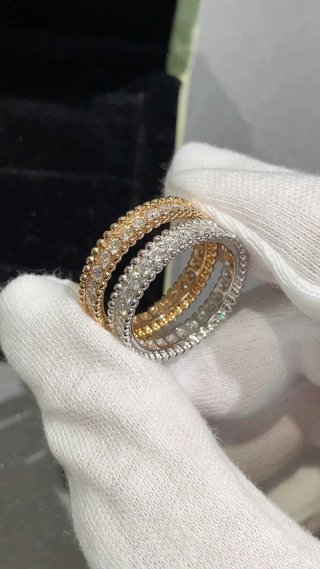 VCA Perlee Diamonds Ring, 1 Row - Original Replica Club