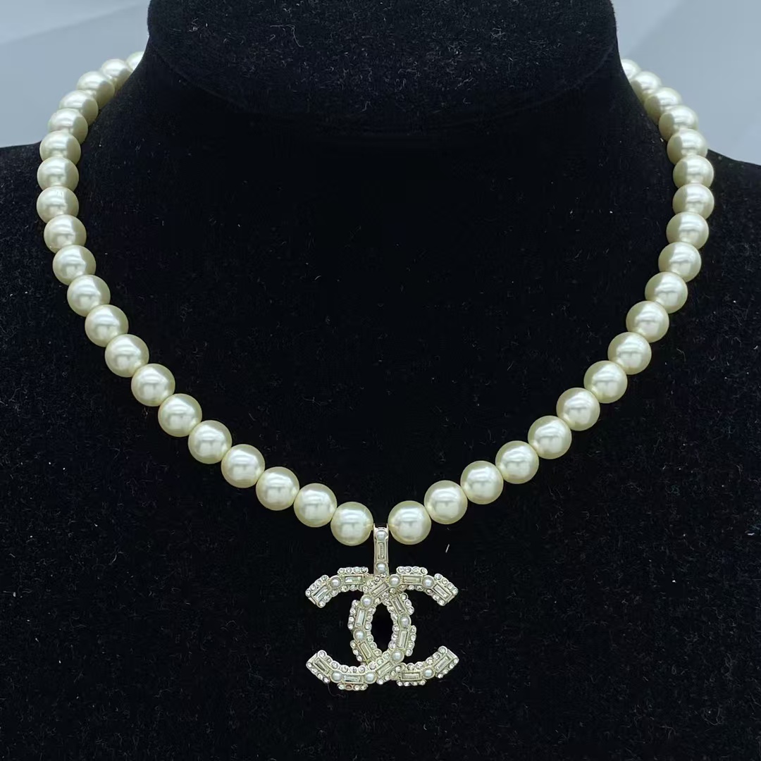 Chanel Big Double C Pendant Pearl Necklace - Original Replica Club