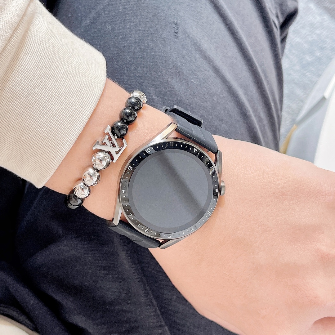 Louis Vuitton Pullable Black and Silver Monogram Beads Bracelet - Original Replica Club