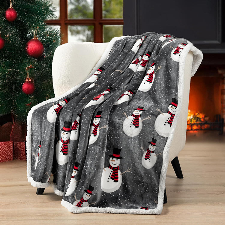 Christmas Sherpa Throw Blanket Reversible Plush Warm Cozy Soft Durable Blanket Suitable for Holiday Home Use