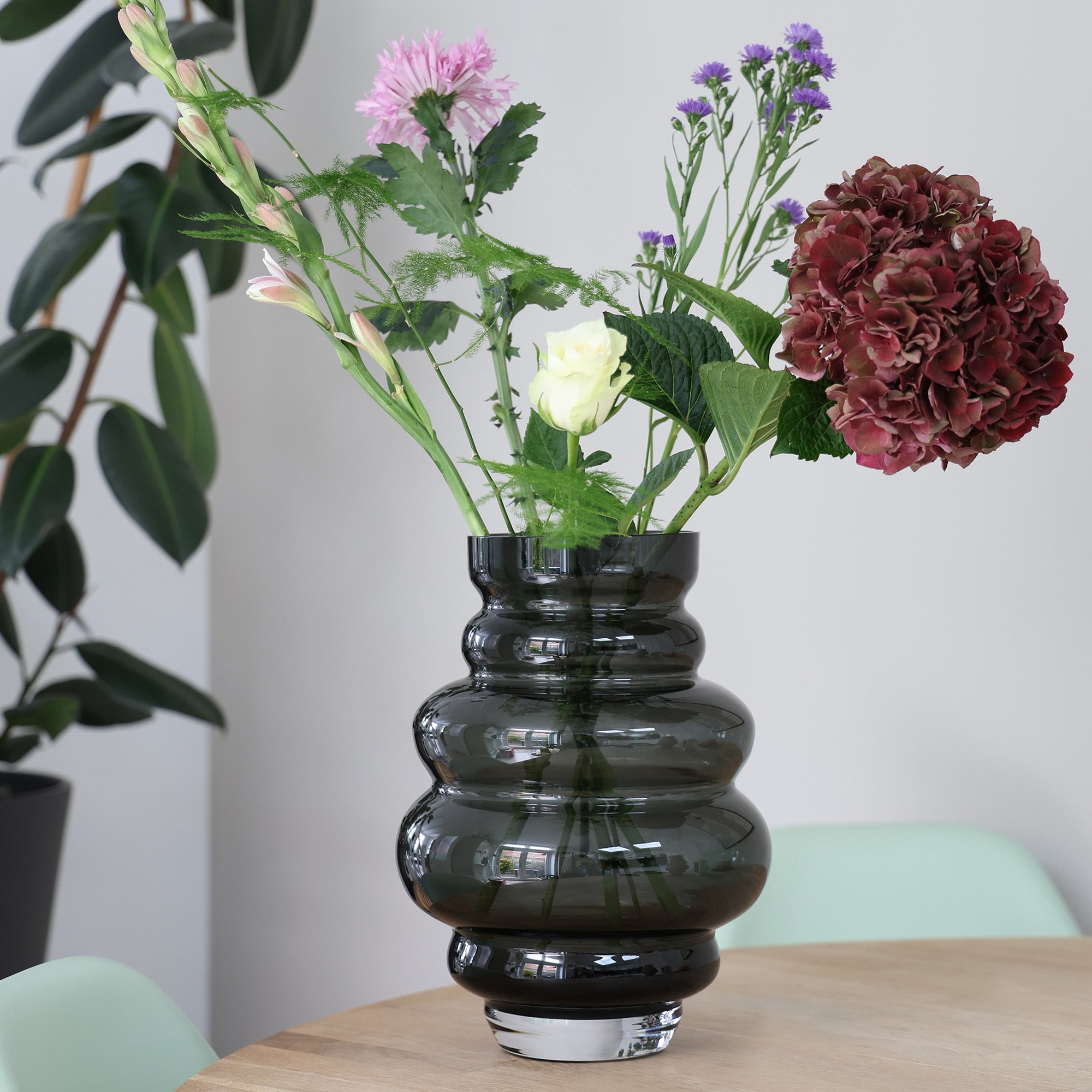 Vase The World Maputo M grey Ø22 x H30 cm