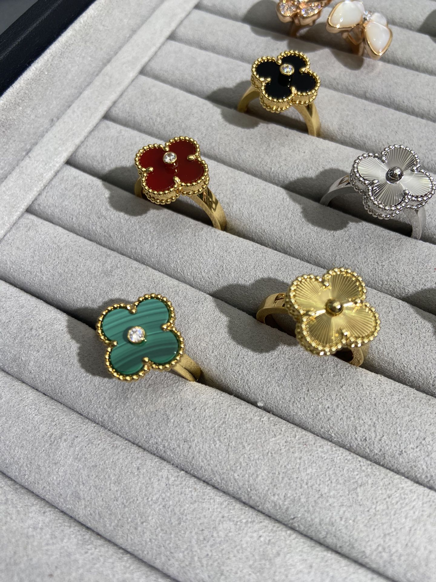 VCA Vintage Alhambra Ring - Original Replica Club