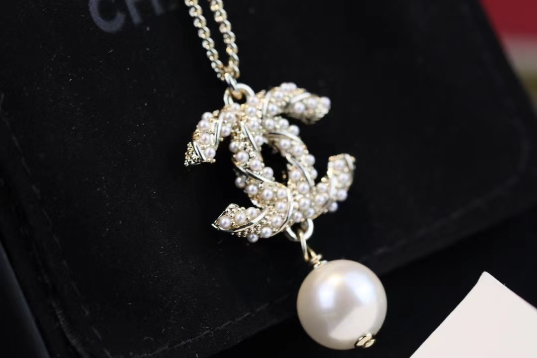 Chanel Long Sweater Pearl Drop Necklace - Original Replica Club