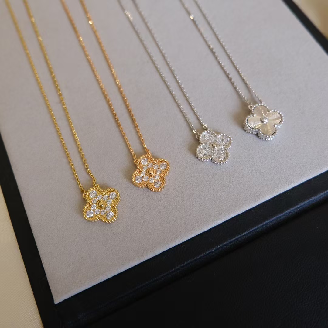 VCA Vintage Alhambra Pendant Necklace - Original Replica Club