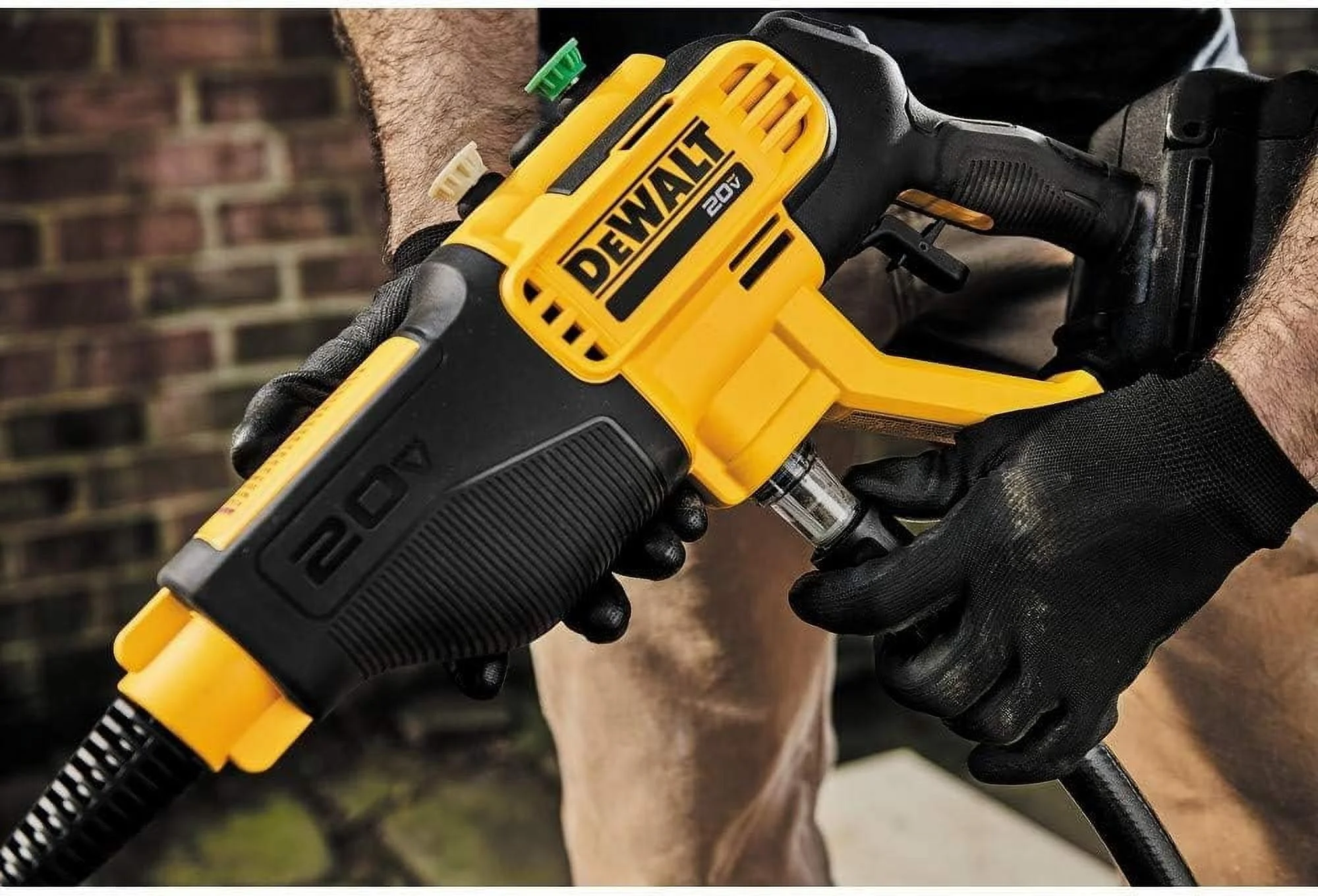 DEWALT Cordless Pressure Washer, Power Cleaner, 550-PSI, 1.0 GPM, Battery & Charger Included DCPW550P1 - Image 7
