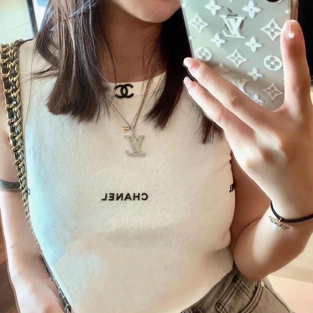 Louis Vuitton Full Diamond Silver LV Monogram Pendant Necklace - Original Replica Club