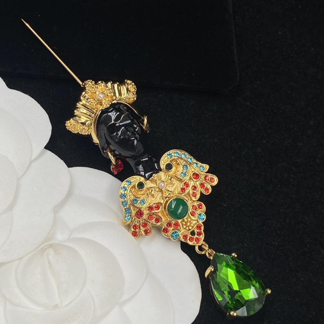 Chanel Vintage Buddha Head Face Brooch - Original Replica Club
