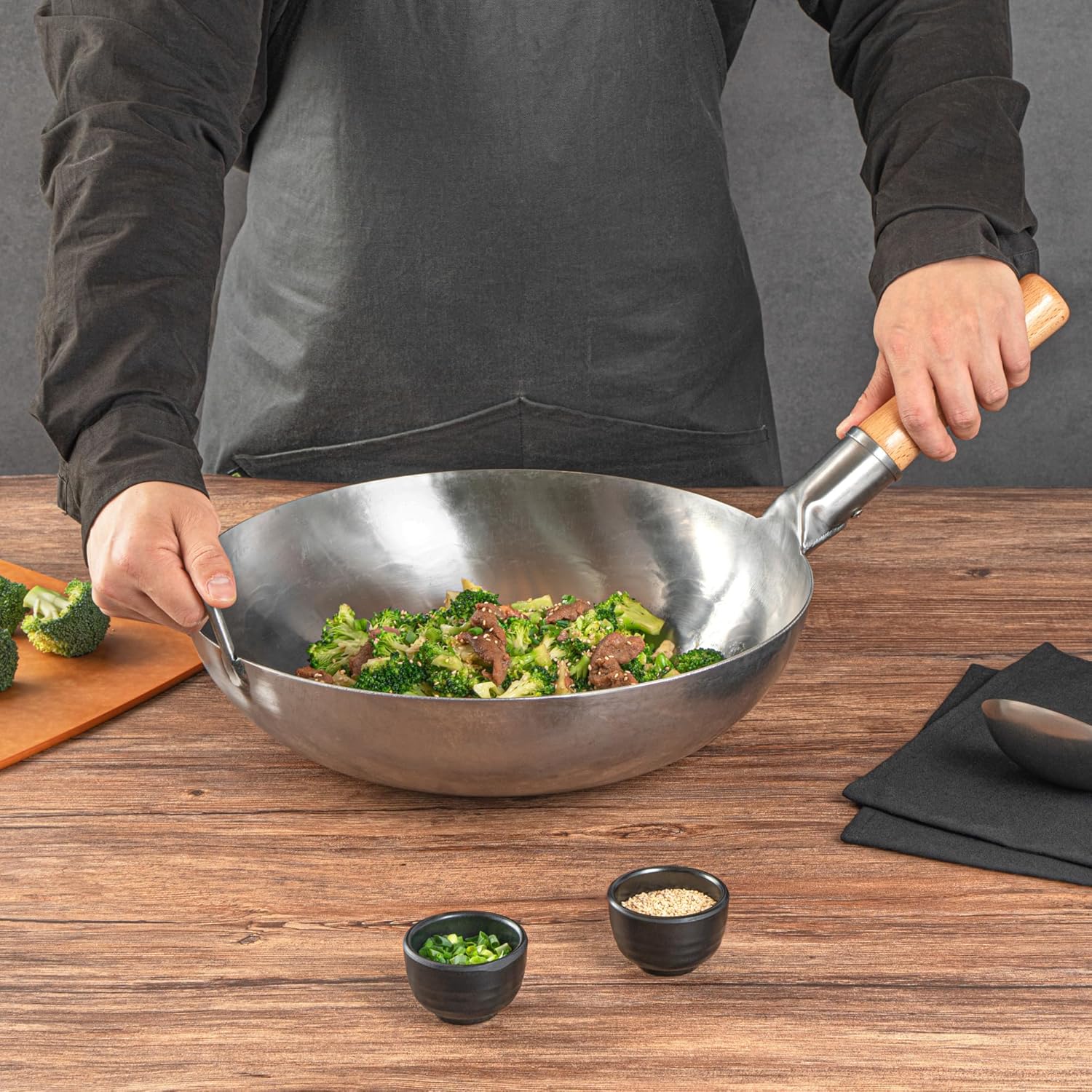 Restaurantware Carbon Steel Wok 1 Pack of 14 Inch Heavy-Duty Stir Fry Pan Silver Hand Hammered Wok Efficient Maneuvering Steel Helper Handle Uniform Heat Distribution Asian Cooking