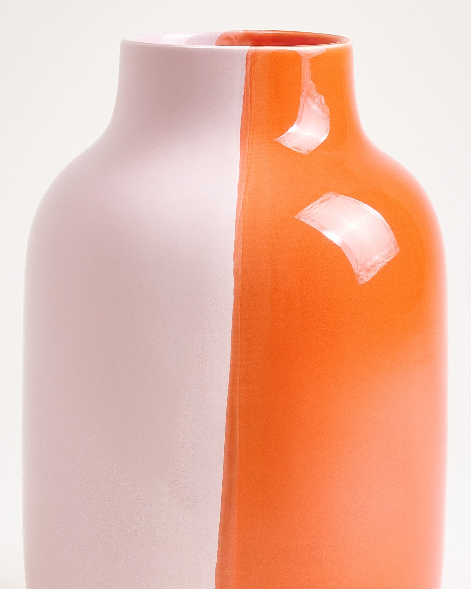 Nuno Vase L half coral rosé