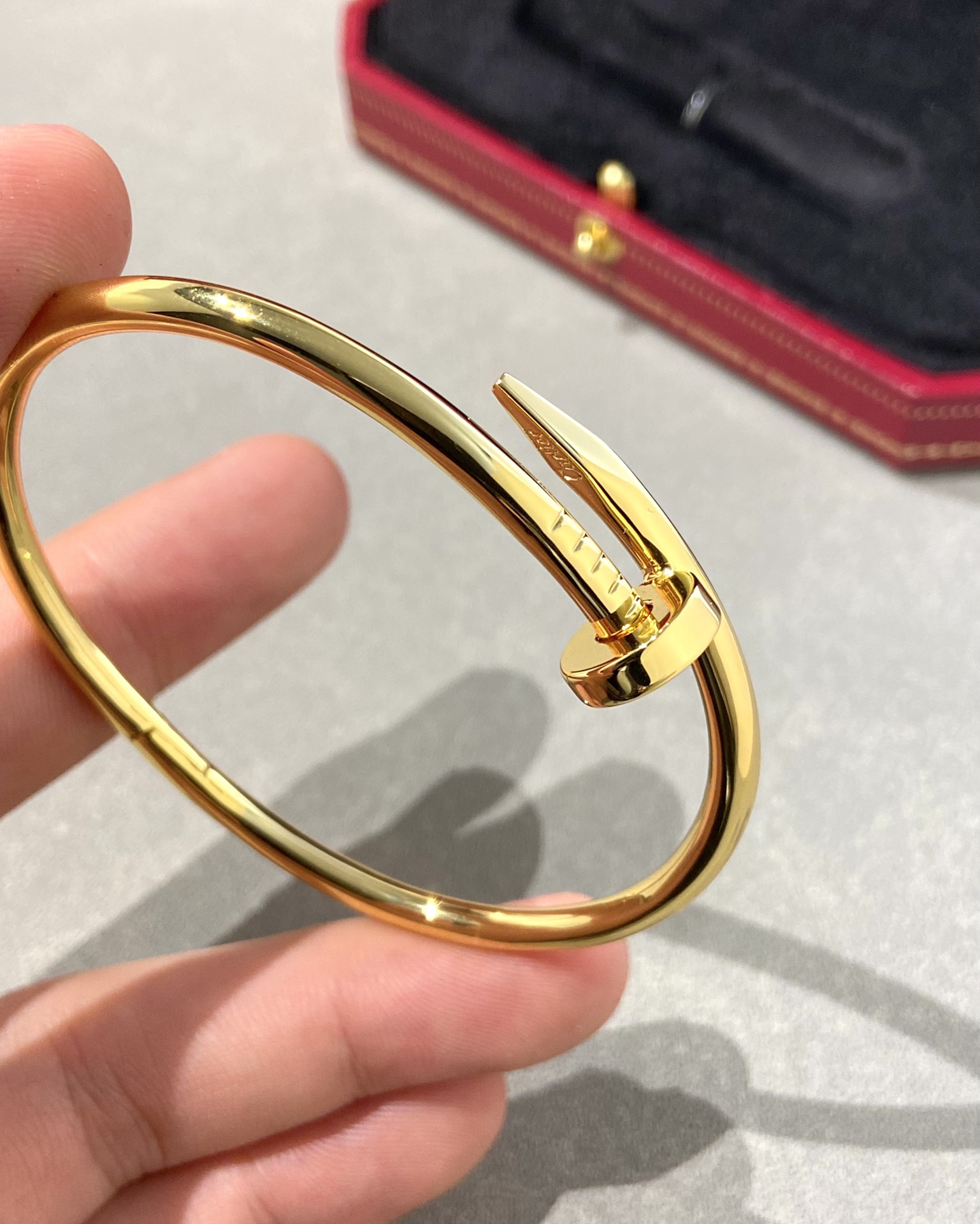 Cartier Smooth Juste un Clou Nail Bracelet - Original Replica Club