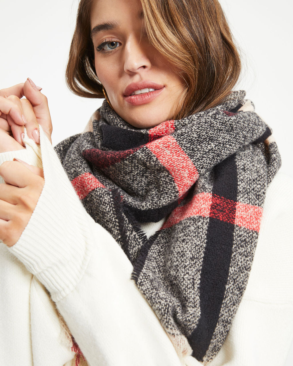 Brandon Plaid Frayed Scarf - Se7enfashion